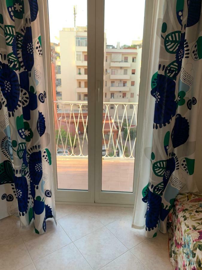 Mary Louise Acomodação com café da manhã  Roma